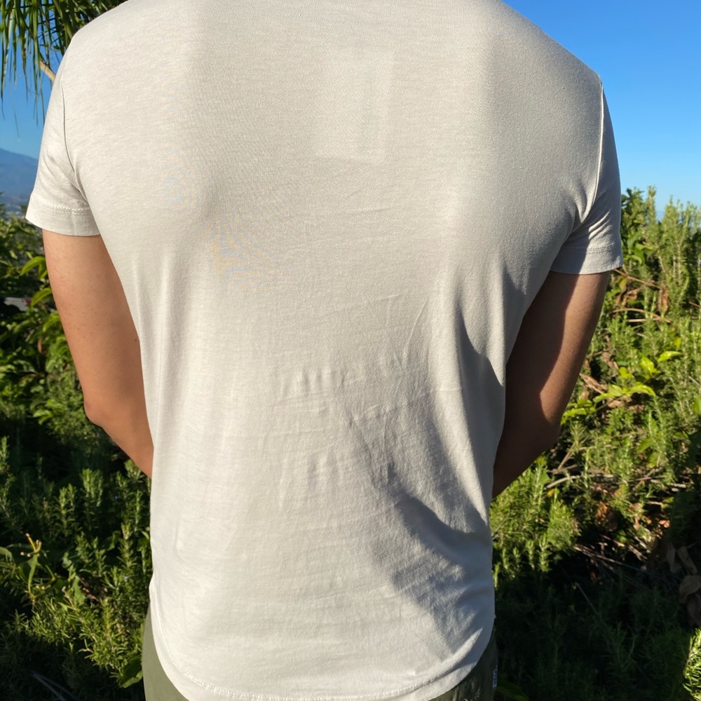 NWT Buck Mason Bone Pima Curved Hem Tee - Picture 6 of 6